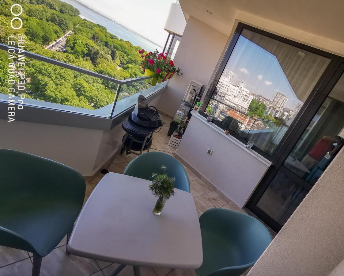 Luxury Appartments Alix Burgas Extérieur photo