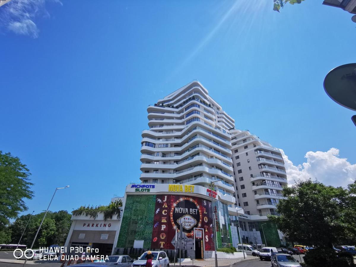 Luxury Appartments Alix Burgas Extérieur photo